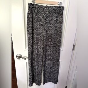 Studio 253 Lightweight Wide Leg Pant